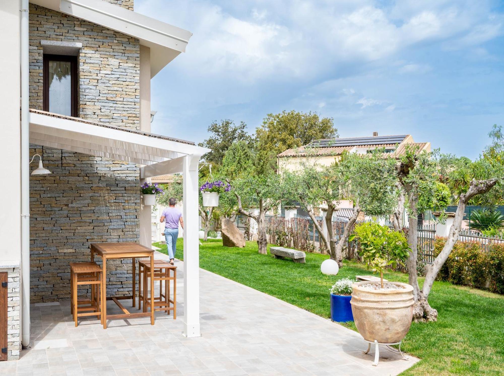La Botte E Il Vino Rooms Capoterra Exterior foto